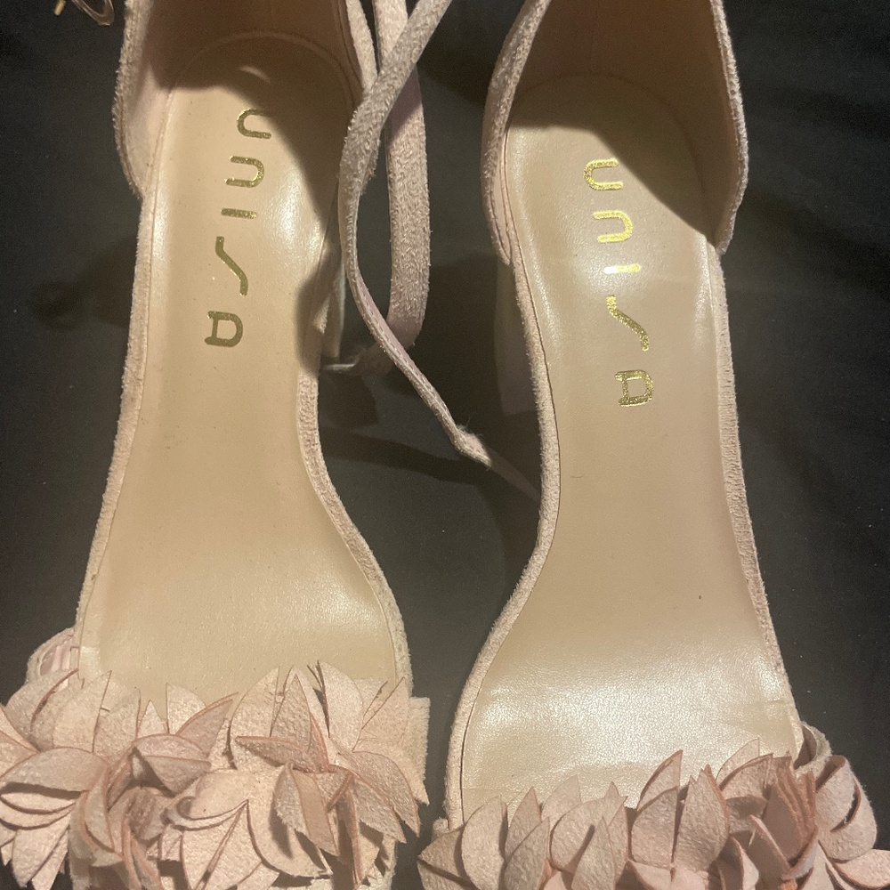 Unisa Square Heel